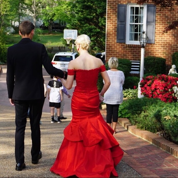 Red Formal Gown - Picture 5 of 8